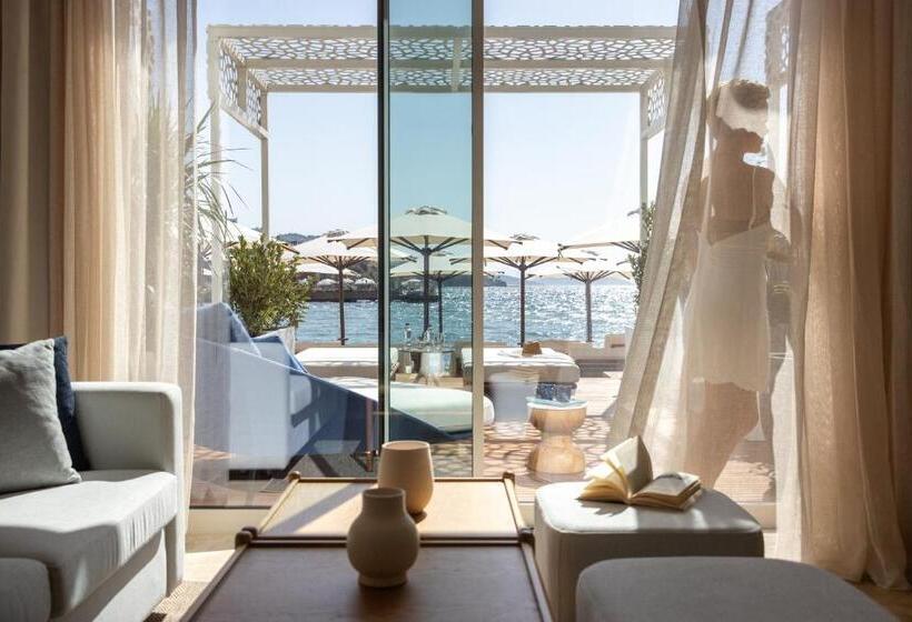 חדר דלוקס עם מרפסת נוף לים, Yalikavak Marina Hotel By Social Living Collection