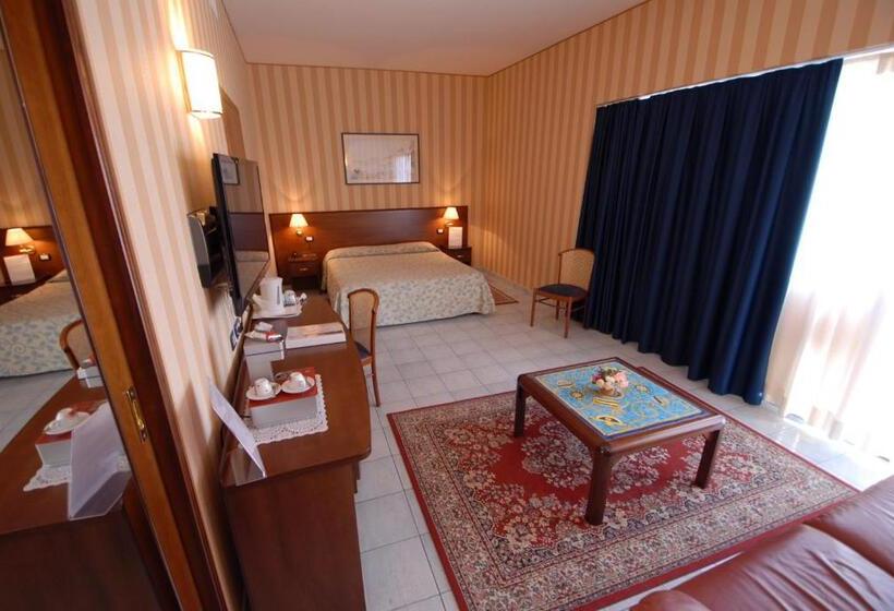 سوییت, Grand Hotel L Approdo