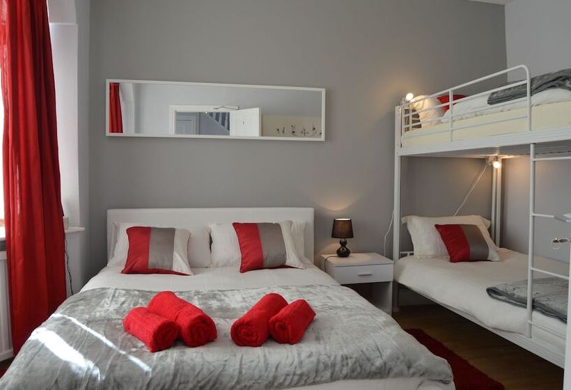 Standard 4 Pers. Værelse, Old Trafford Guest House