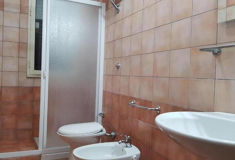 Семейное Студио, Residence Catona