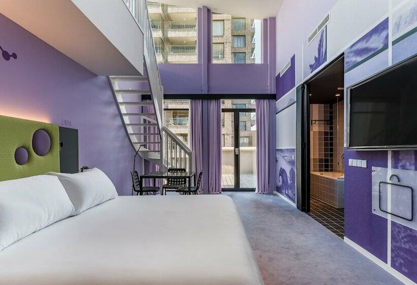 패밀리 룸, Room Mate Bruno