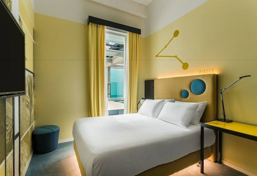 스탠다드 싱글 룸, Room Mate Bruno