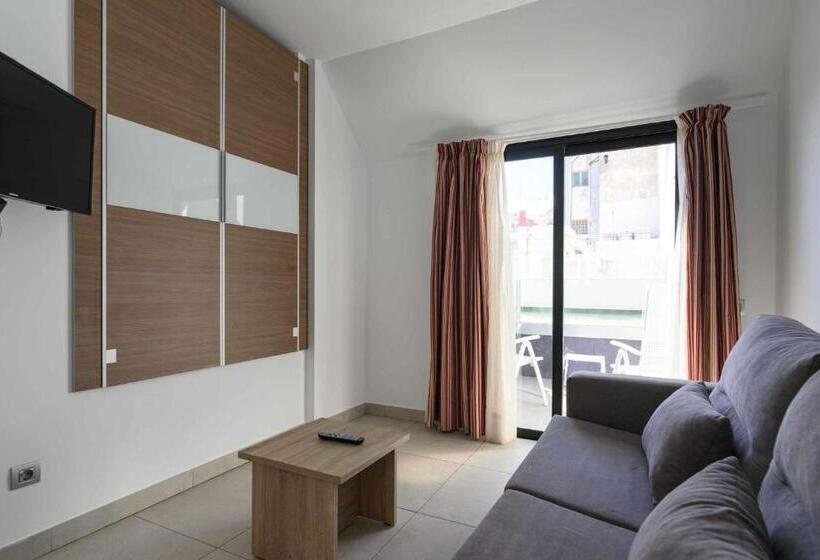3 Bedroom Duplex Apartment, Canteras Suites
