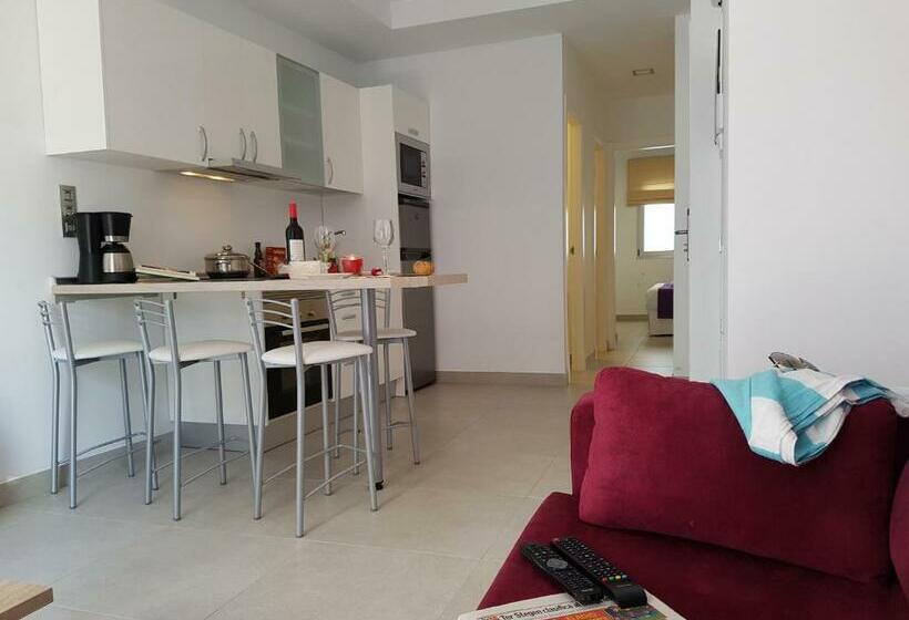 آپارتمان 1 خوابه, Canteras Suites