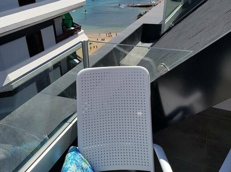 3 Bedroom Duplex Apartment, Canteras Suites