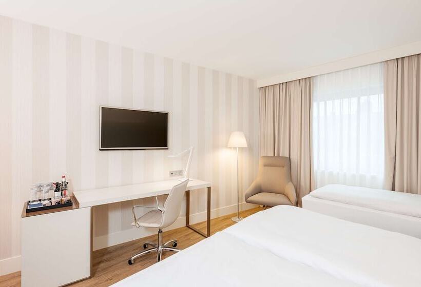Семейный Номер, NH Graz City