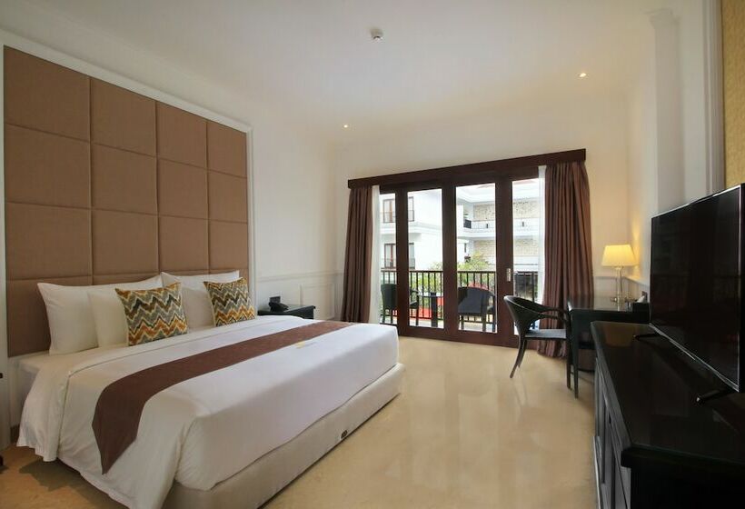 اتاق لوکس با چشم‌انداز استخر, Grand Palace Hotel Sanur   Bali
