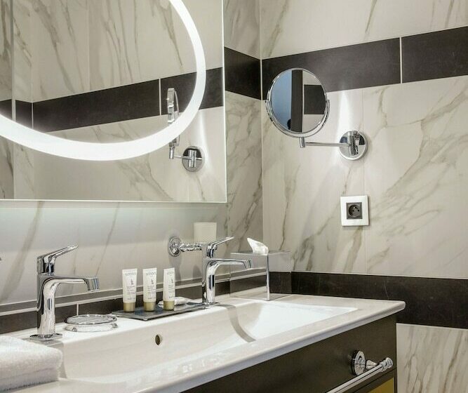 اتاق استاندارد, Niepce Paris Hotel, Curio Collection By Hilton
