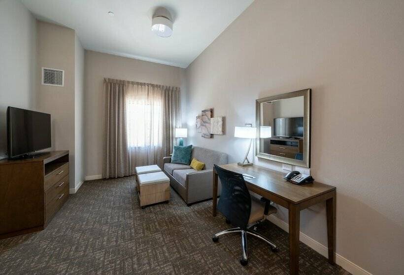 Люкс, Staybridge Suites Houston East   Baytown, An Ihg
