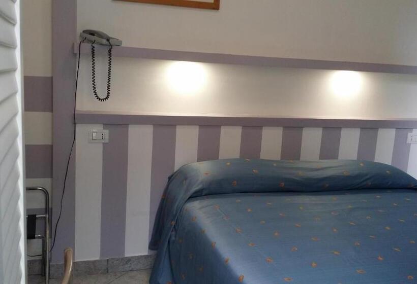اتاق استاندارد چهار تخته, San Giorgio