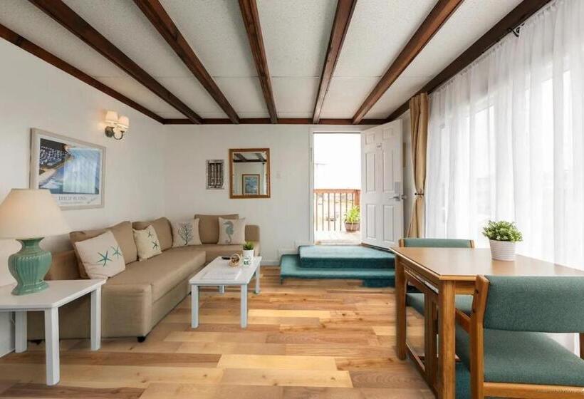 Люкс с гидромассажем, Ocean Resort Inn