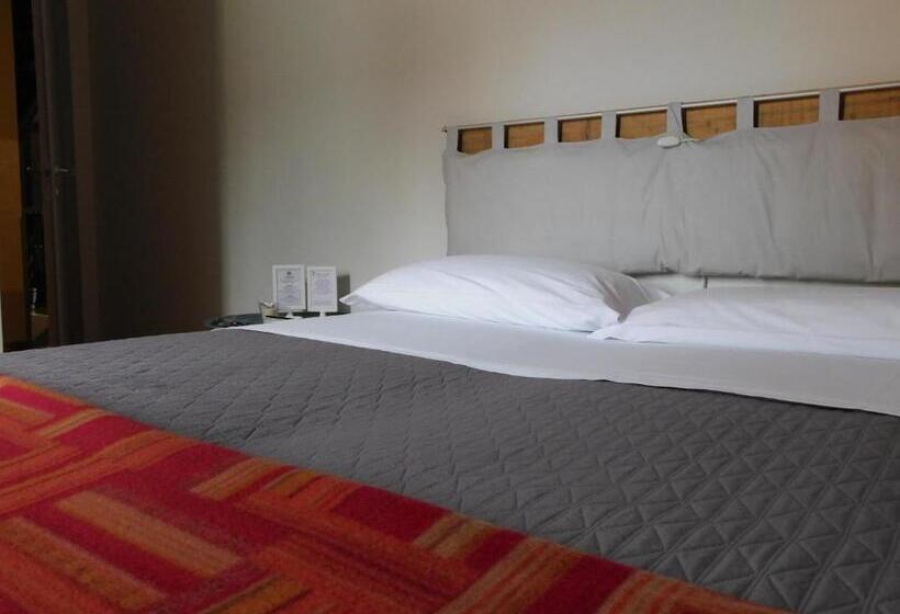 اتاق استاندارد, B&b Le Stanze Di Amelie