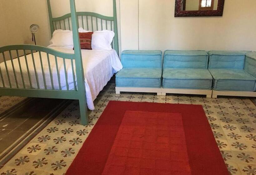 سوییت جونیور, Casa Meba Hotel Boutique