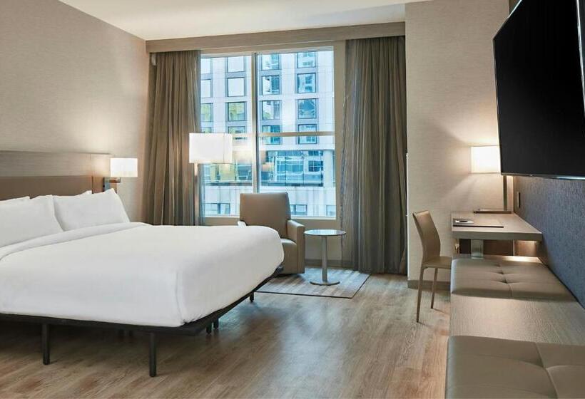Quarto Estandar Cama King, AC Hotel Nashville Downtown