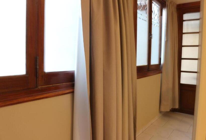 Quarto Deluxe, Eclat Suites Hotel Boutique