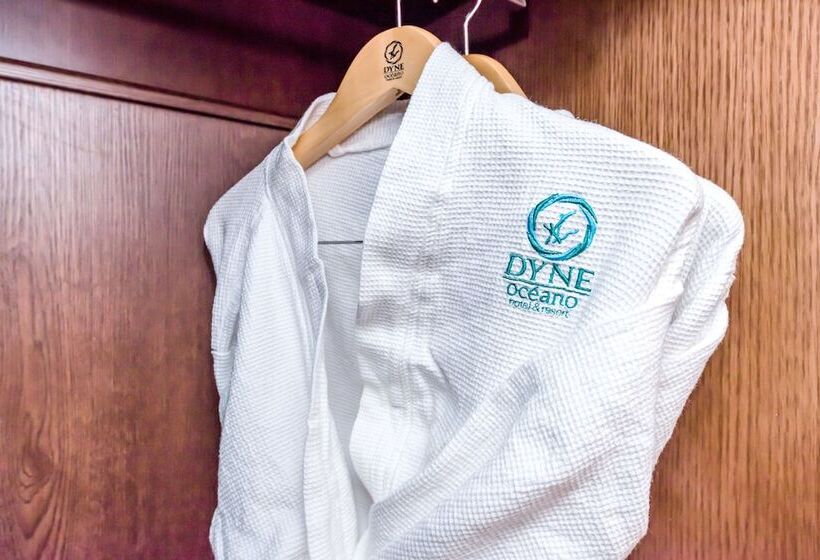 اتاق لوکس با چشم‌انداز دریا, Dyne Oceano