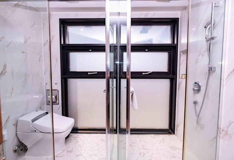 سوئیت رویال, Dyne Oceano