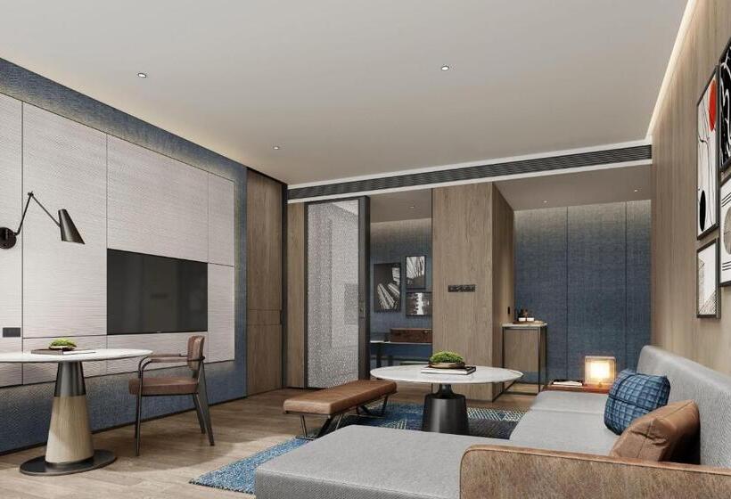 キングサイズベッドのエクゼクティブ, Four Points By Sheraton Chongqing North Railway Station