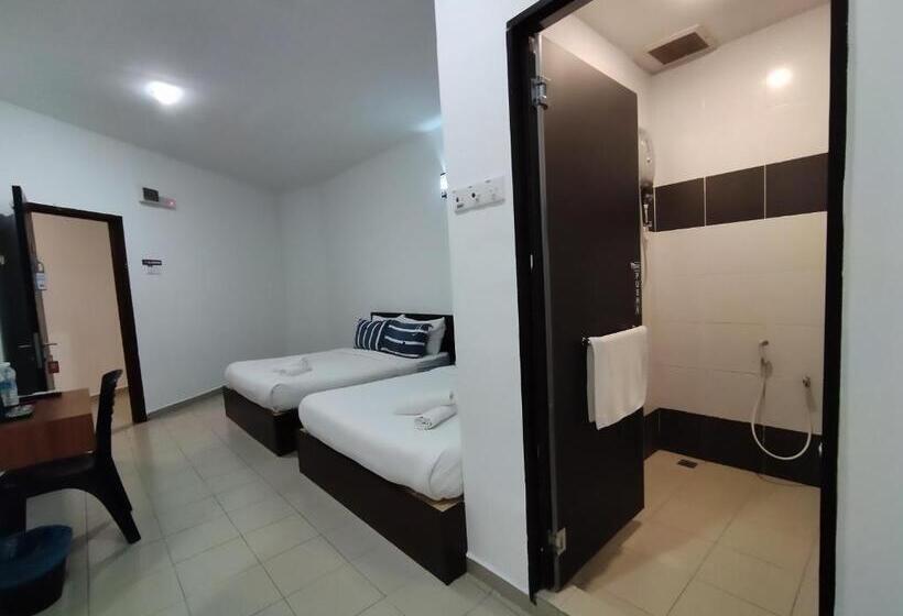 اتاق استاندارد چهار تخته, Sp Central