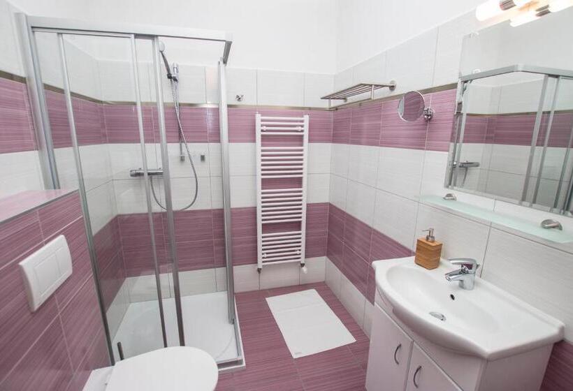 Номер Deluxe, Wellness Penzion Medličky