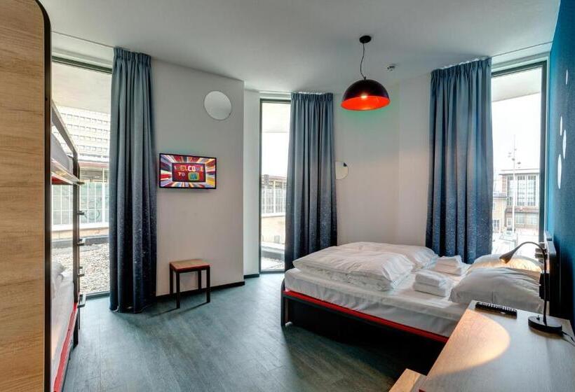 4인용 스탠다드 룸, Meininger Hotel Amsterdam Amstel