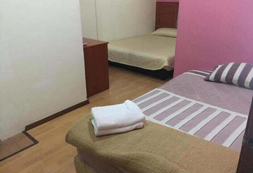 اتاق استاندارد سه نفره, Golden Night Hotel Cameron Highlands