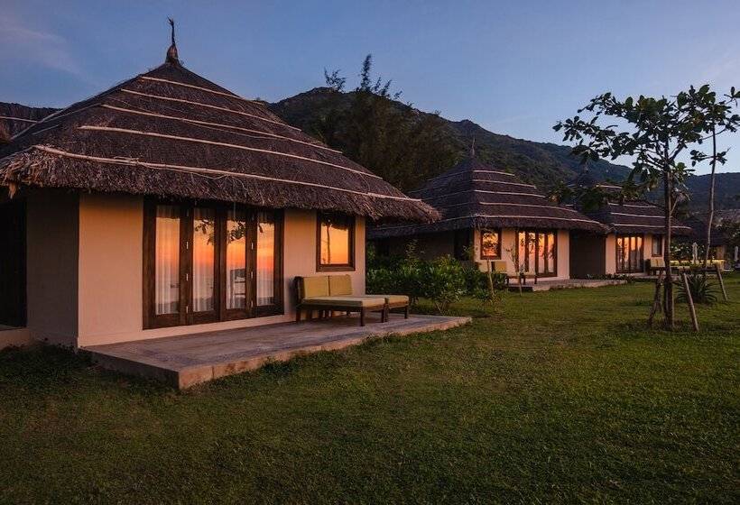 بانگلوی استاندارد با چشم‌انداز دریا, Crown Retreat Quy Nhon Resort