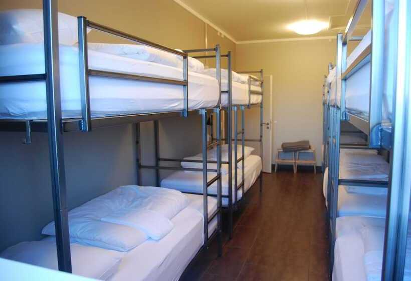 Economy Quadruple Room, Tehusið Hostel
