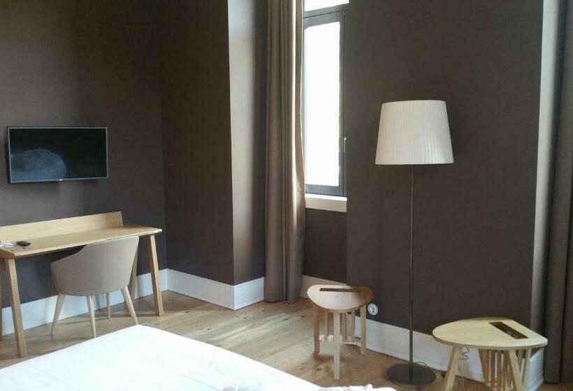 Номер Deluxe, Longroiva  Rural