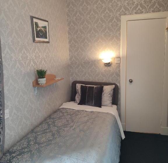 اتاق استاندارد یک نفره, Dunallan Guest House