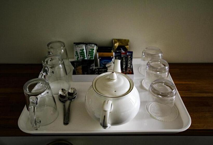 اتاق اکونومی, Dunallan Guest House