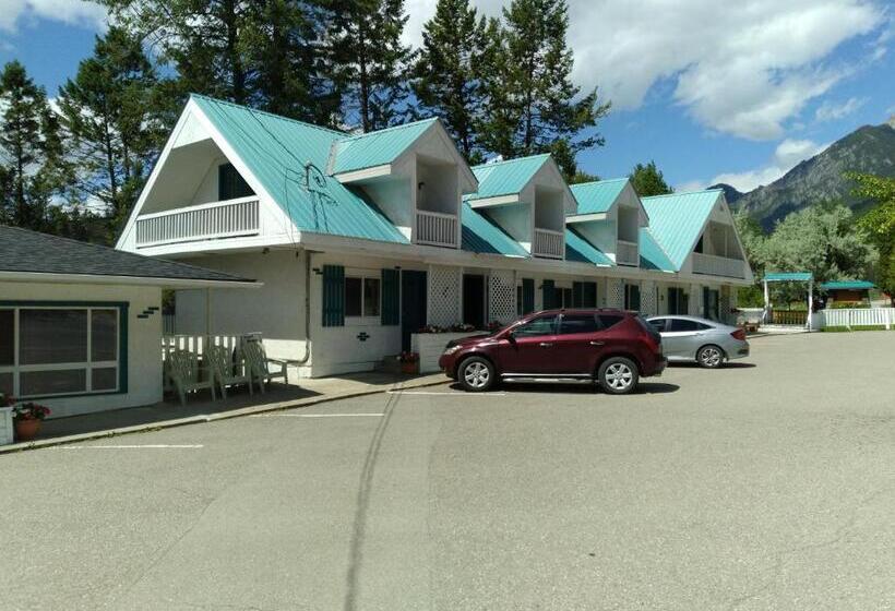 Люкс, Appletree Inn