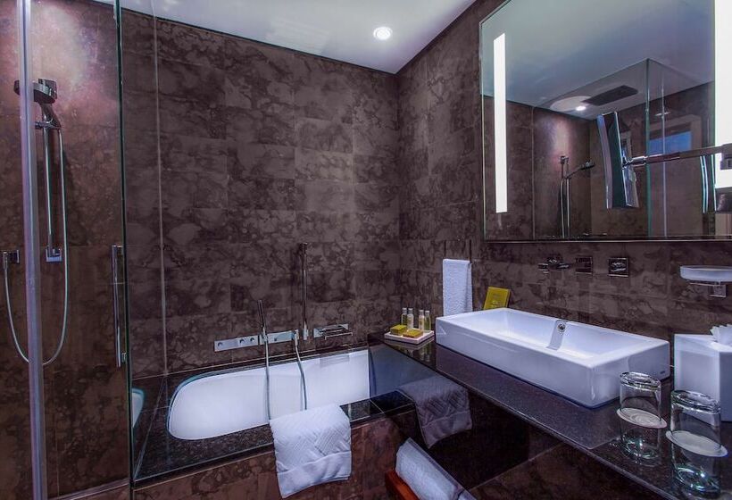 דירה משפחתית 2 חדרי שינה, Hilton Riyadh Hotel & Residences