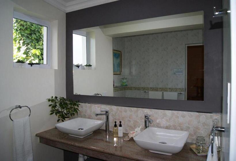 Люкс Повышенной Комфортности, Edenwood House