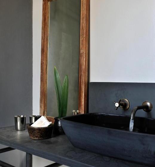 Family Suite, Satyagraha House