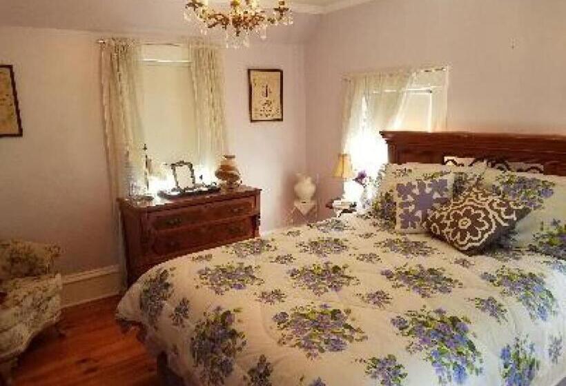 バス共有のスタンダードルーム, Dragonfly Bed And Breakfast