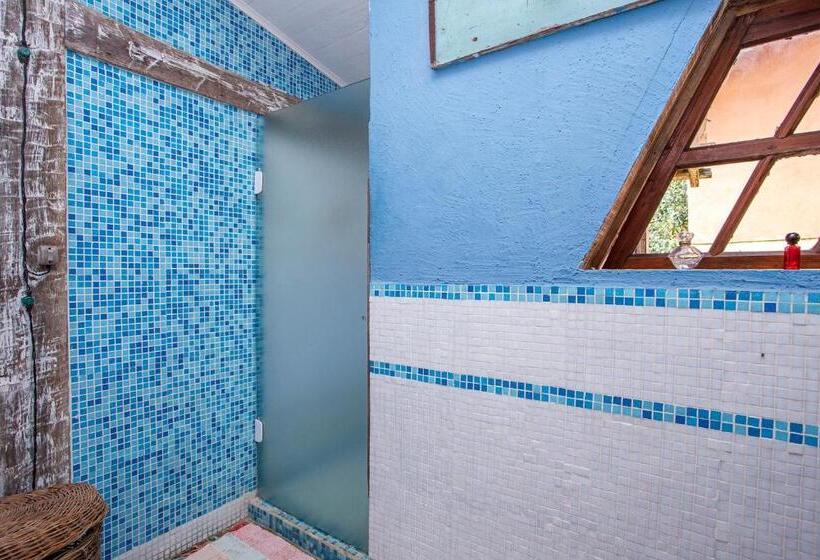 استودیوی استاندارد, Pousada Encanto Das Aguas