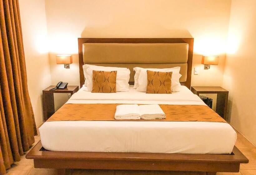 带大床的高级房间, The Piccolo Hotel Of Boracay