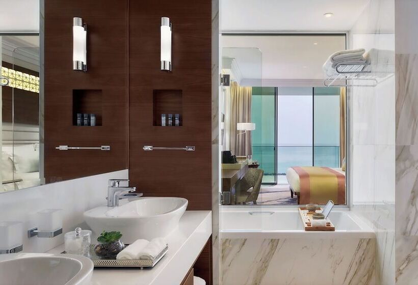 Полулюкс Вид на Море, Amavi, Madefortwo Hotels   Paphos