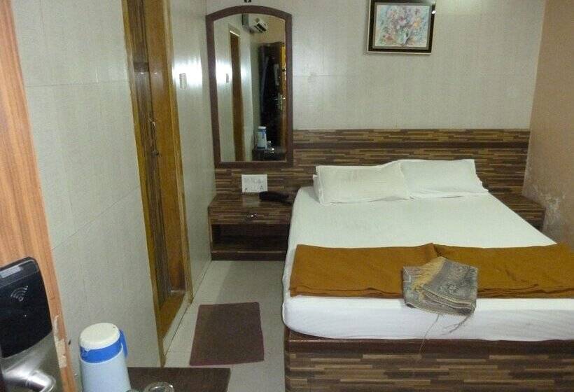 Номер Deluxe, Orient Palace