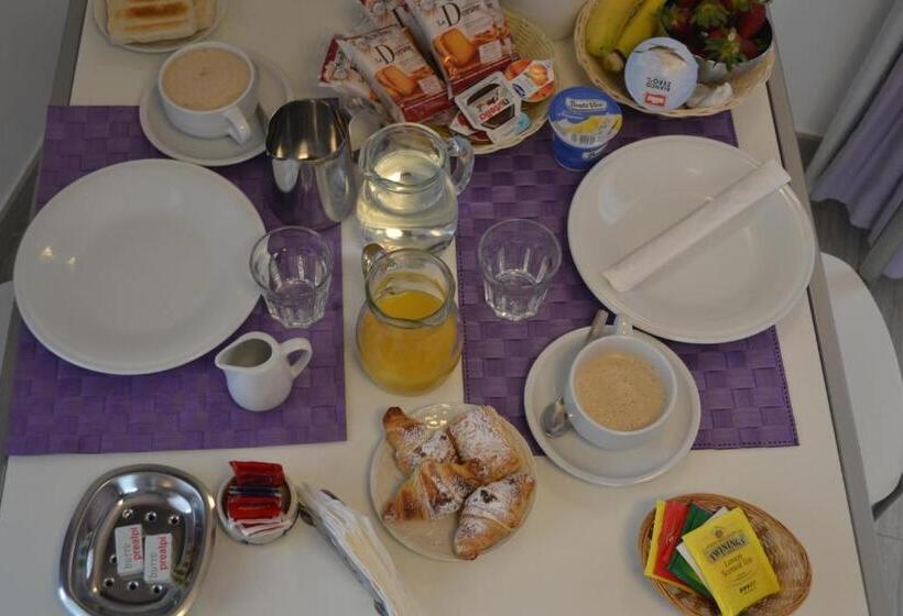 Номер Стандарт Вид на Море с Балконом, Al Centro Suites