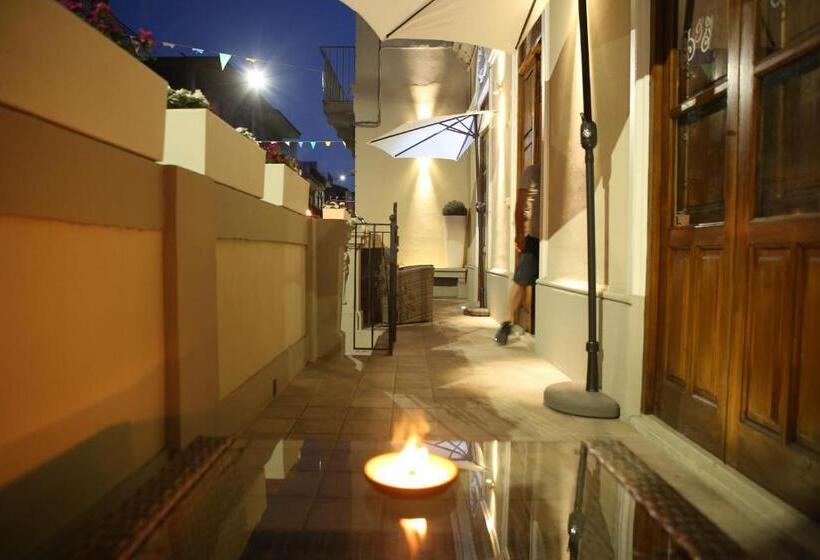 اتاق استاندارد چهار تخته, Villa Teresa