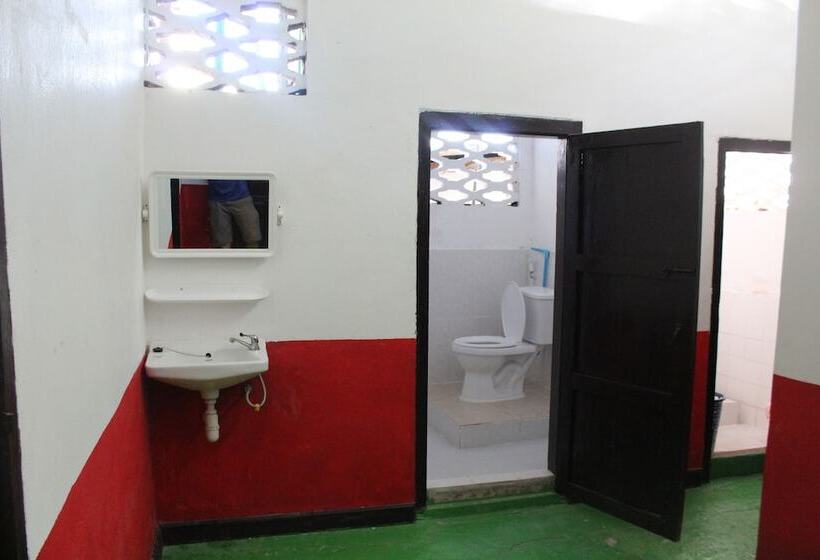 Кровать в Общей Комнате, Y Not Laos Hostel