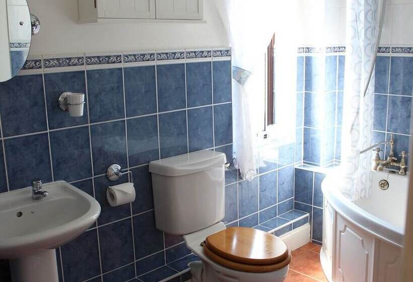 غرفة قياسية فردية, The Laurels Guesthouse