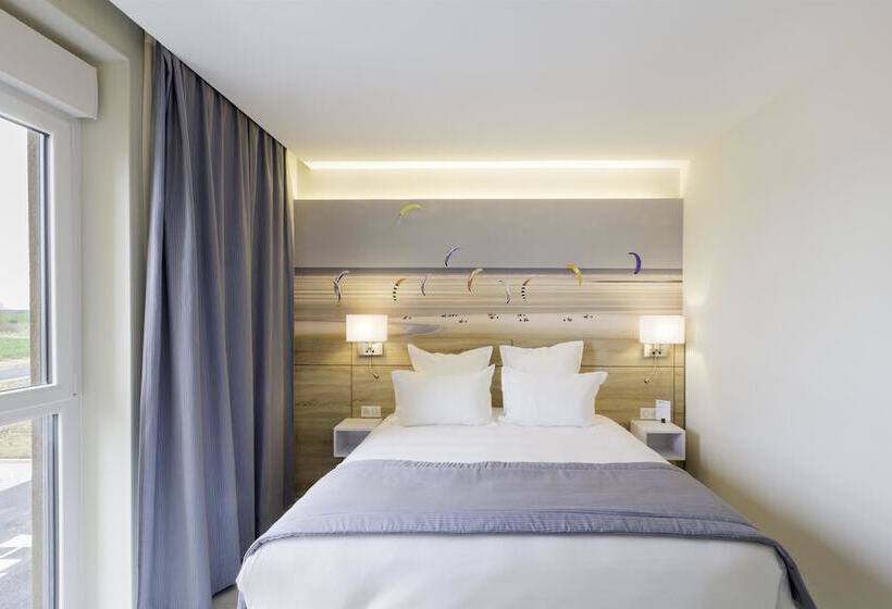 Номер Комфорт, Best Western  Le Semaphore