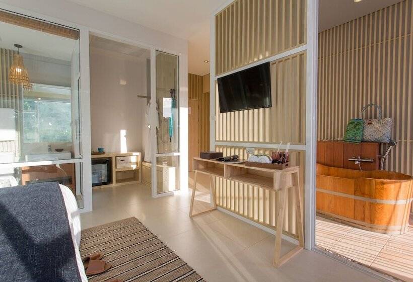 سوئیت با تخت بزرگ, Lario Hotel Krabi Sha Extra Plus