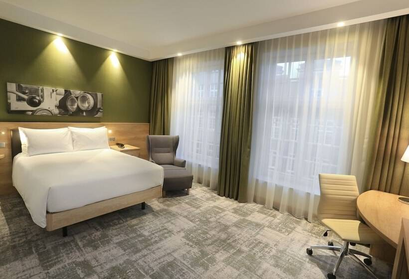 اتاق استاندارد با تخت دوبل, Hampton By Hilton Gdansk Old Town