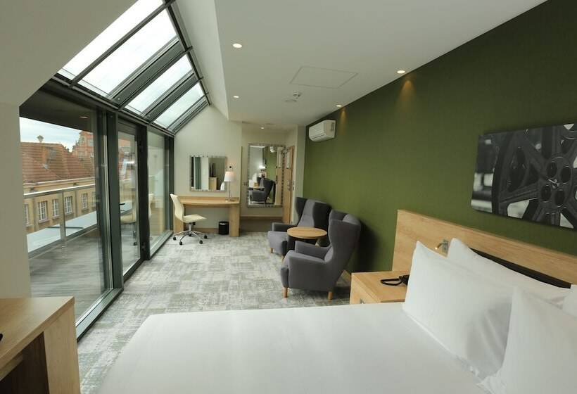 اتاق استاندارد با تخت دوبل, Hampton By Hilton Gdansk Old Town