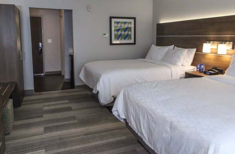 Люкс, Holiday Inn Express & Suites Nashville North   Springfield, An Ihg