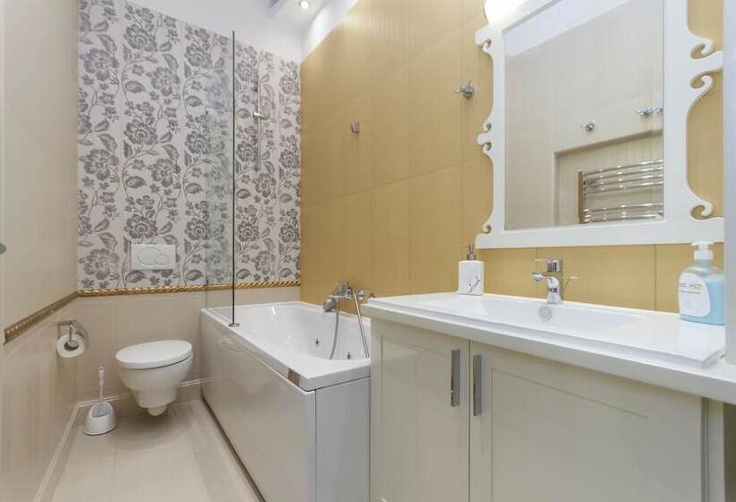 آپارتمان لوکس 2 خوابه, Central Park Residence